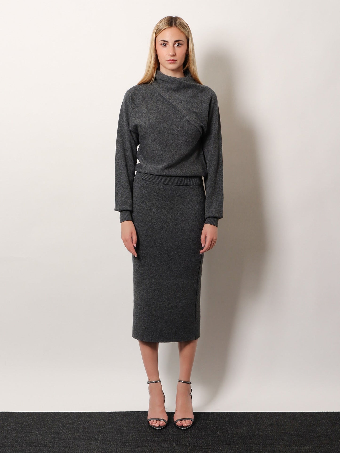 cashmere-and-cotton-pencil-skirt-gck247-2