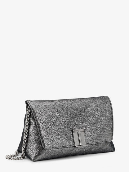tom-ford-laminated-pochette-with-chain-shoulder-strap