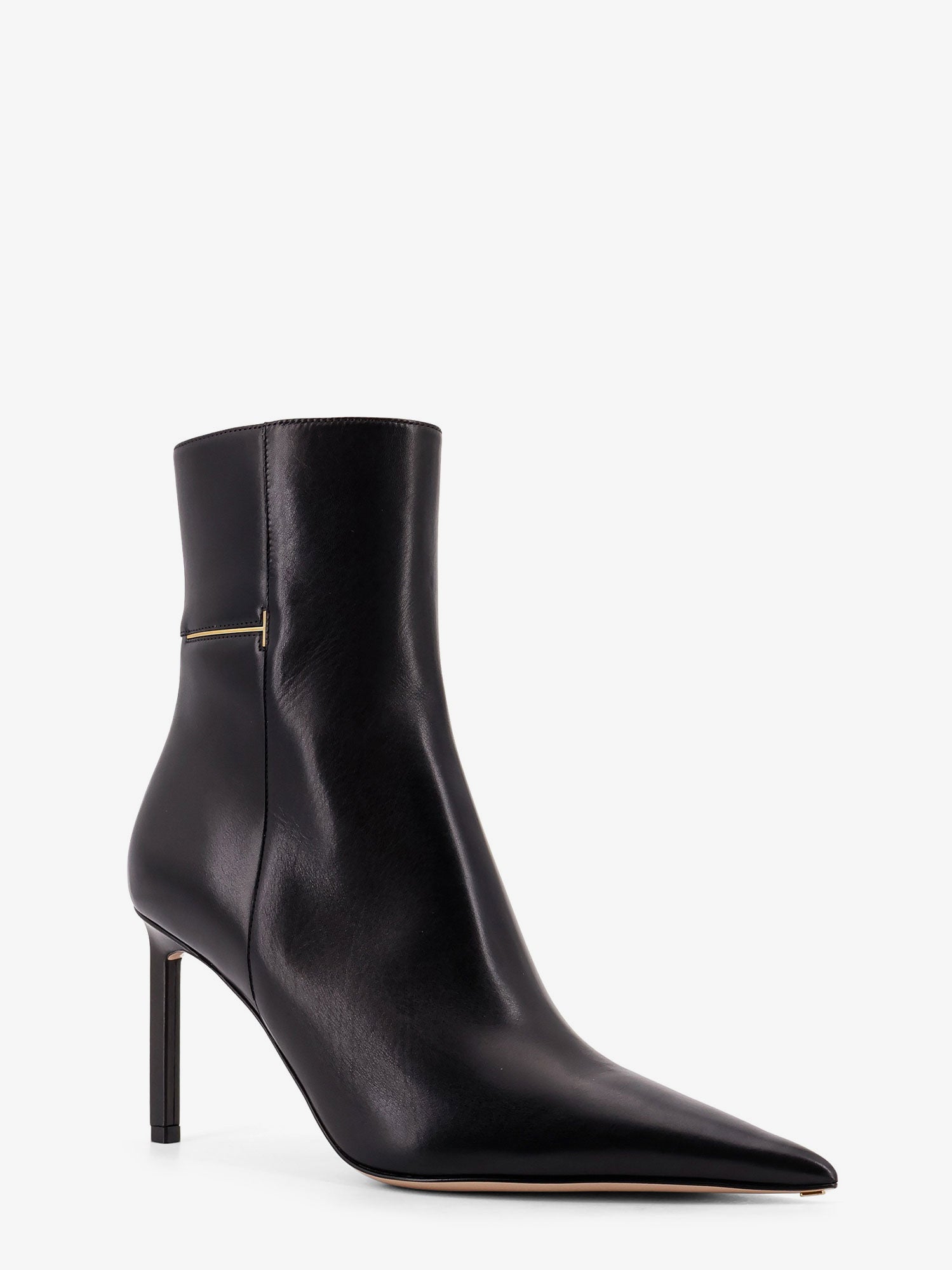tom-ford-leather-ankle-boots