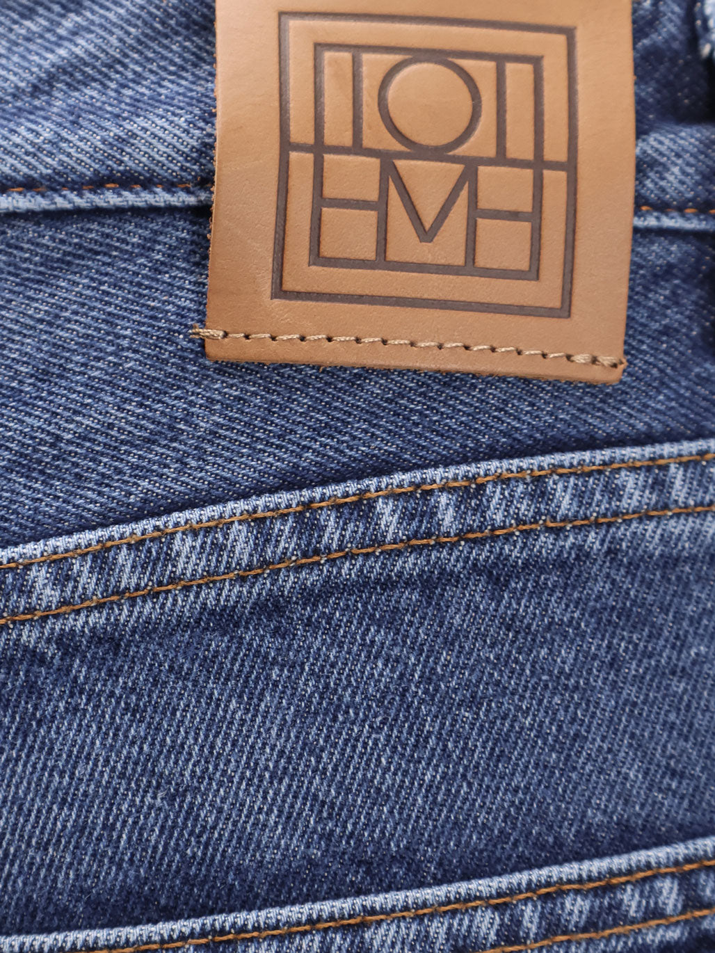 toteme-twisted-seam-jeans