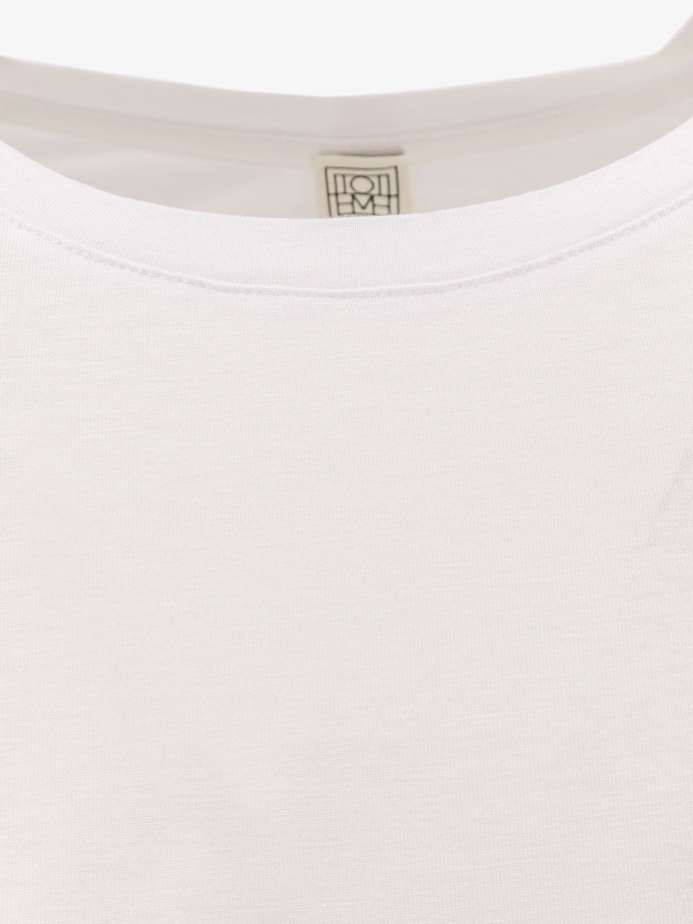 toteme-classic-long-sleeve-lyocell-and-cotton-t-shirt