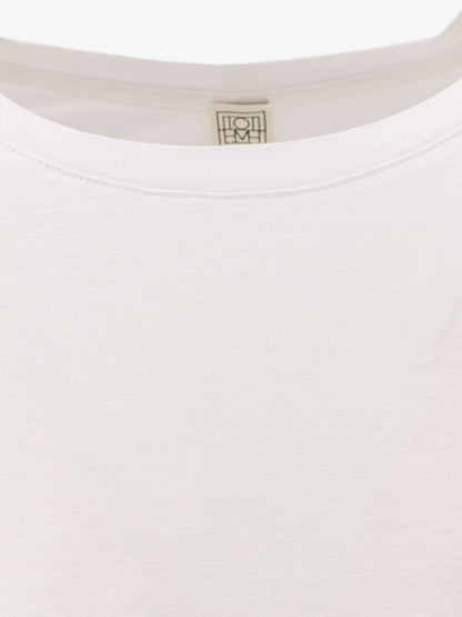toteme-classic-long-sleeve-lyocell-and-cotton-t-shirt