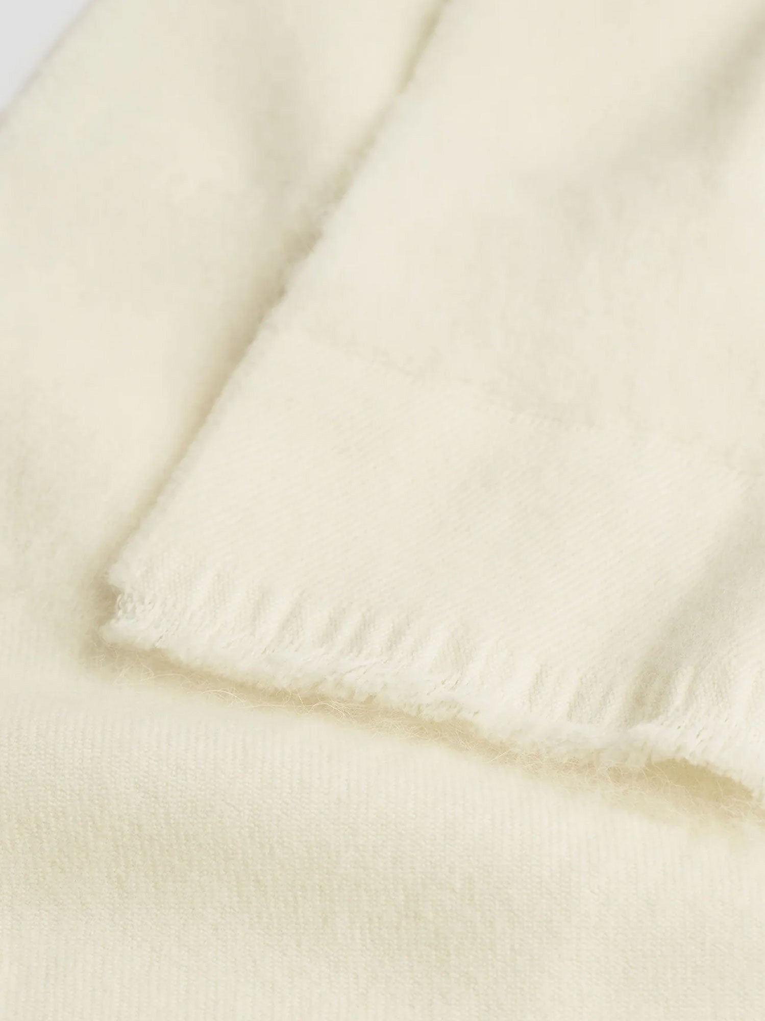 Virgin wool and alpaca scarf