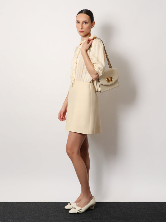 vain-leather-shoulder-bag-with-vlogo-signature-detail-6w2b0r16gcb-2