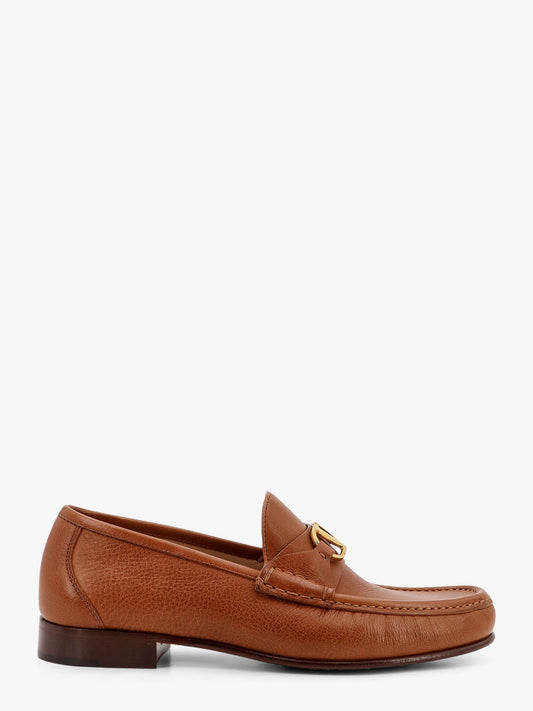 valentino-garavani-vlogo-leather-loafer