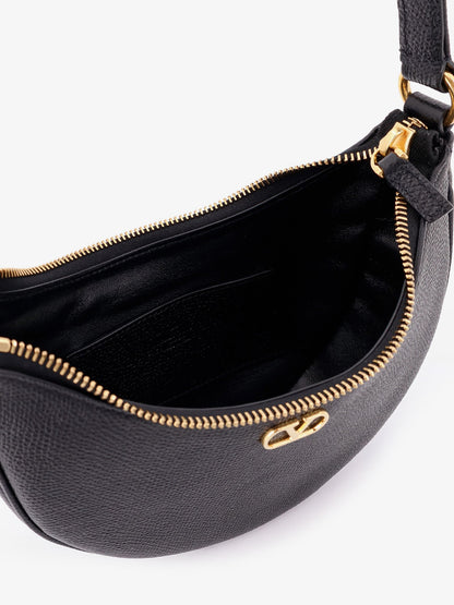 valentino-garavani-vlogo-signature-leather-shoulder-bag