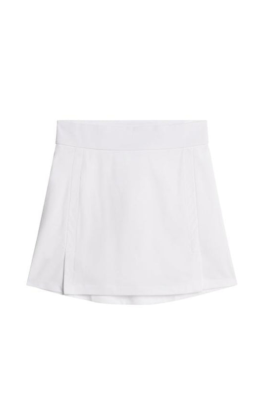 Short skirt