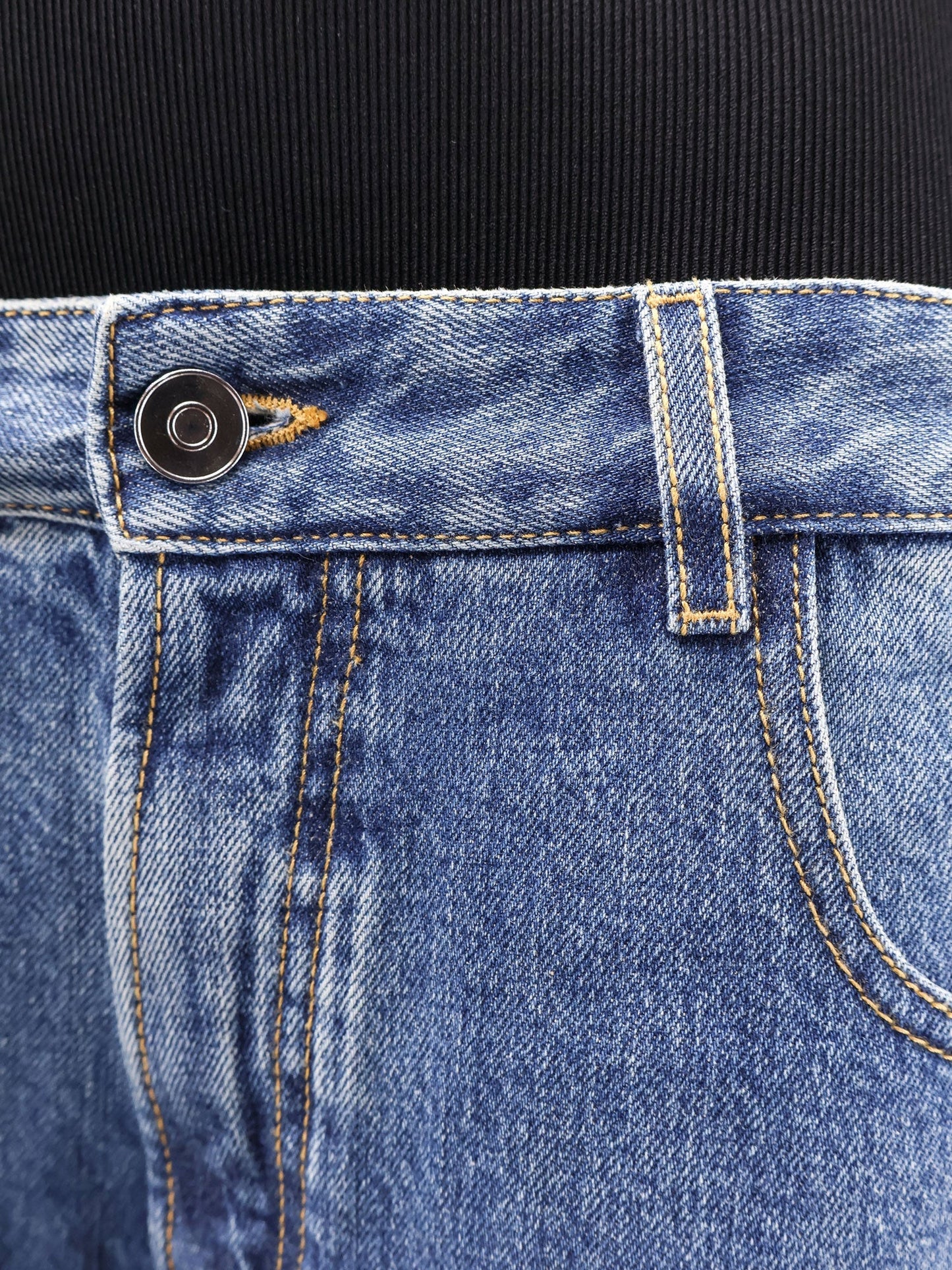 alaia-denim-bermuda-shorts-with-ribbed-band
