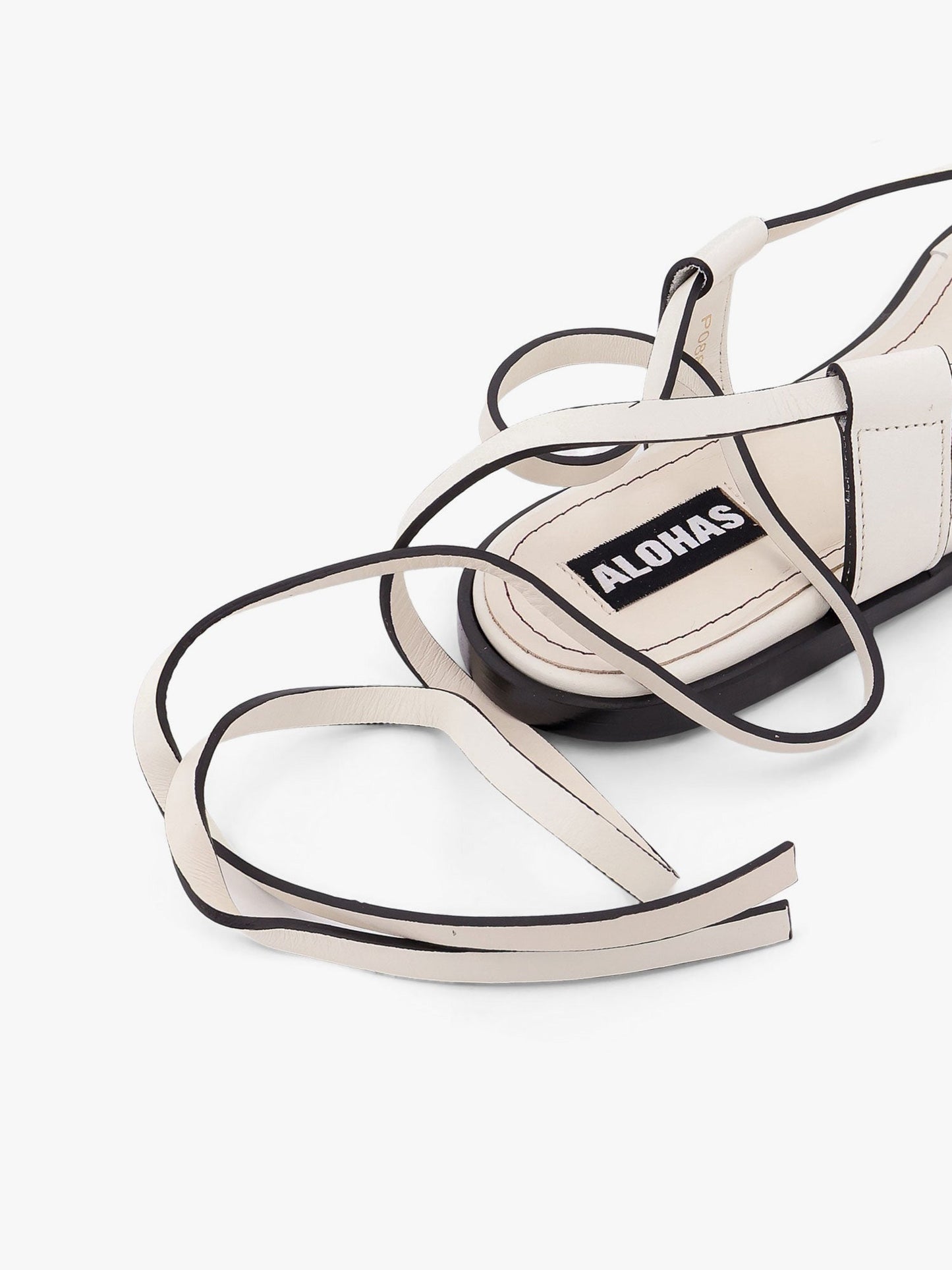 alohas-morosia-leather-thong-sandals-with-metal-ring
