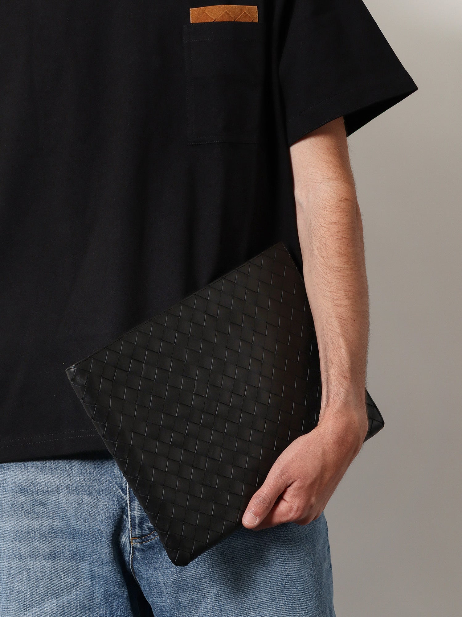 bottega-veneta-woven-leather-pochette