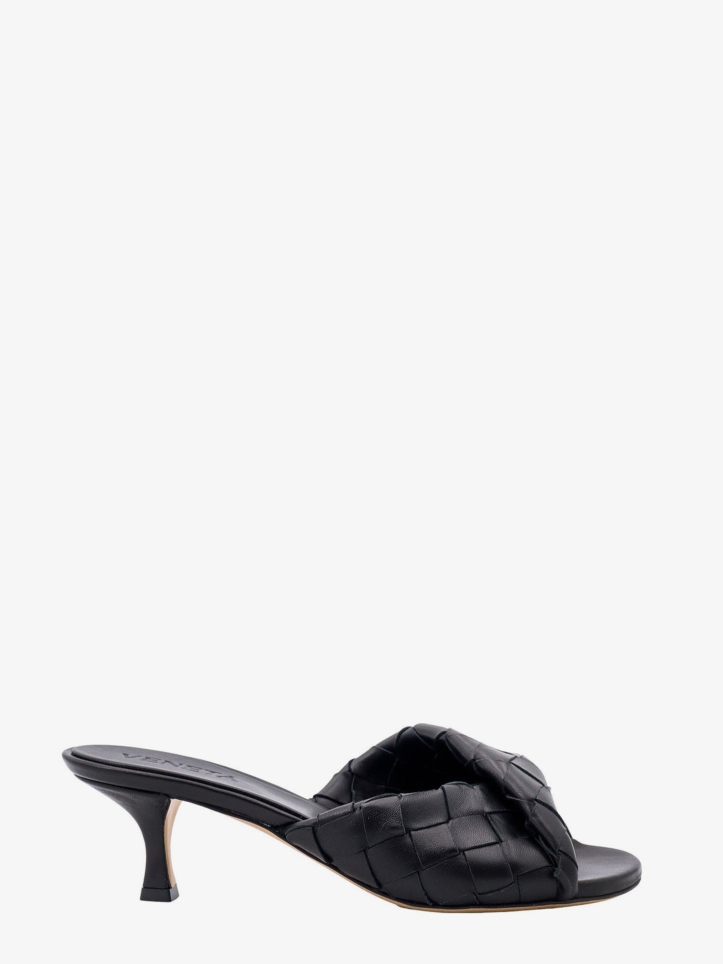 bottega-veneta-blink-leather-sandals