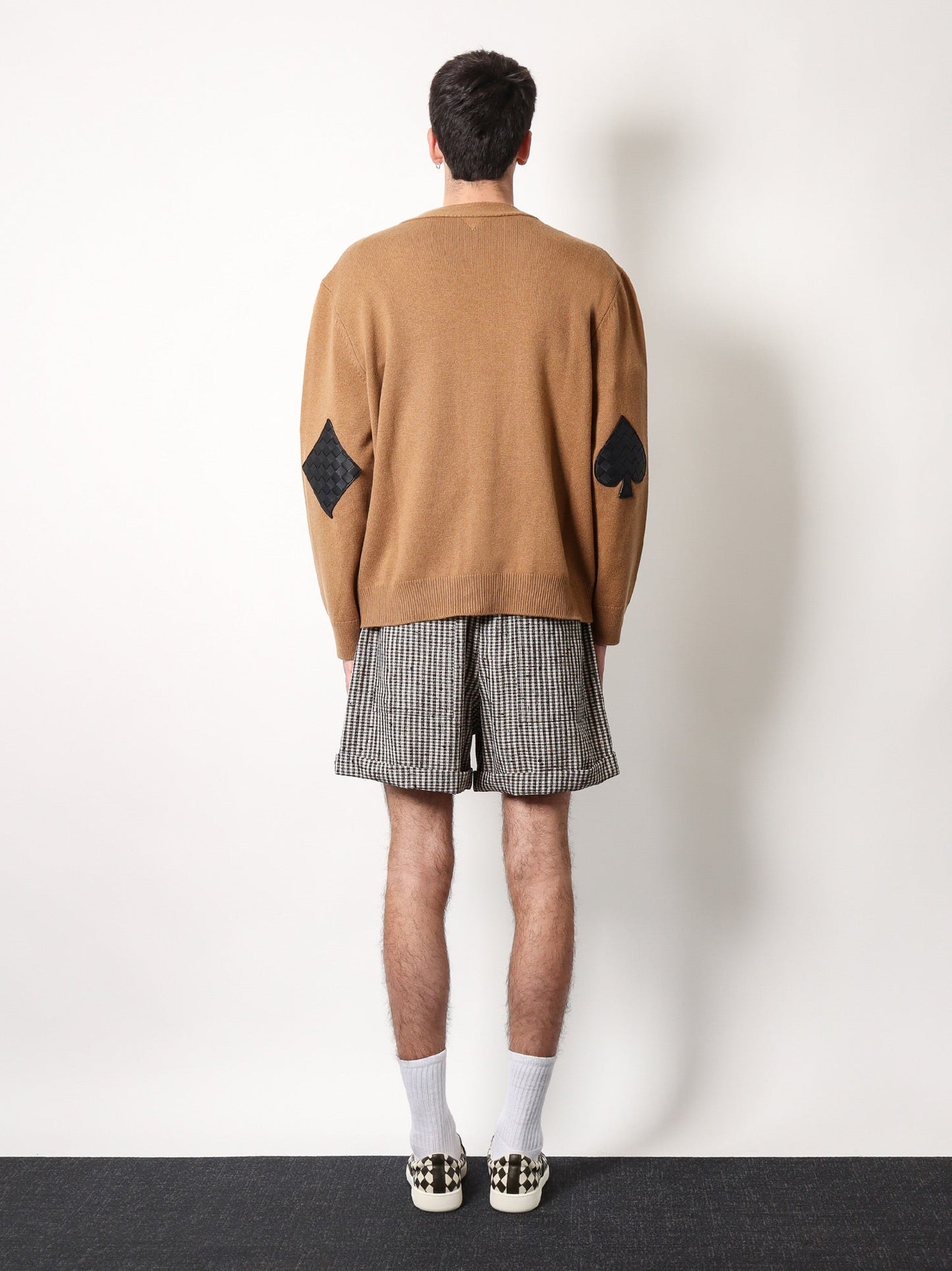 bottega-veneta-cashmere-cardigan-with-intrecciato-iconic-motif-leather-details