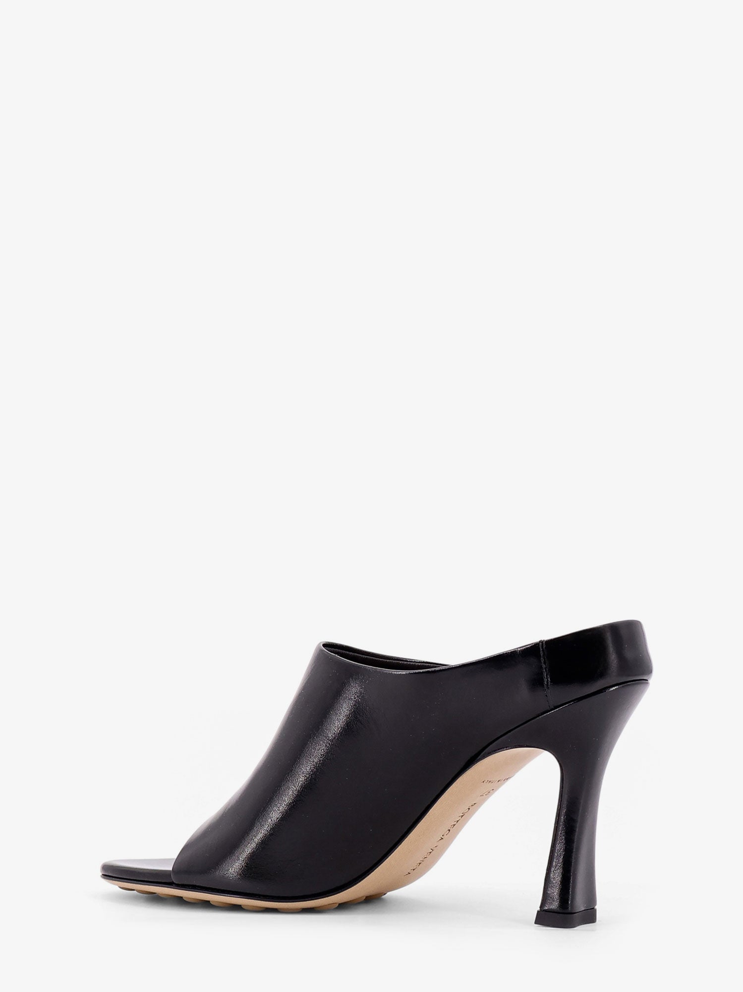 bottega-veneta-rana-leather-mule-with-heel