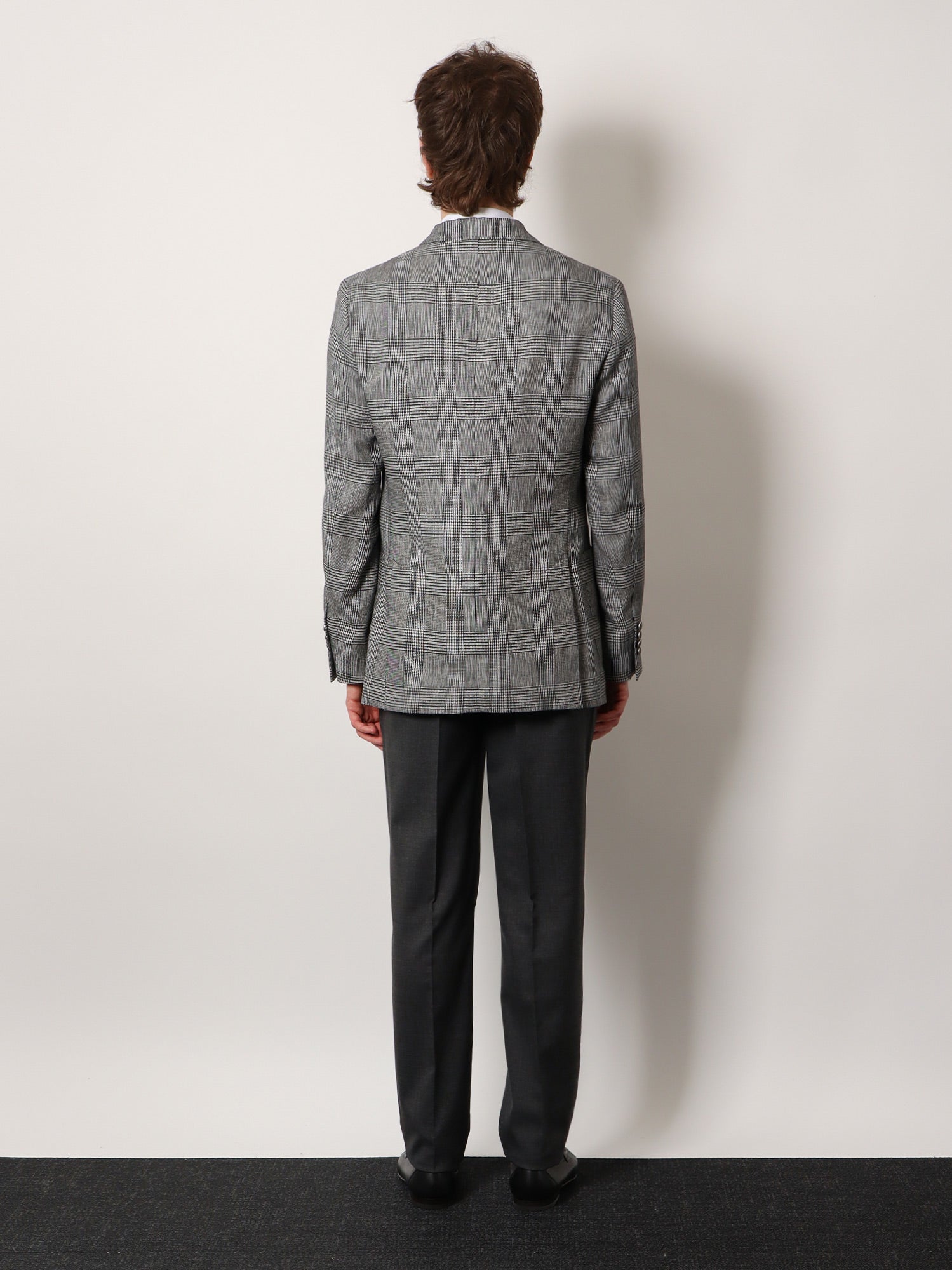 brunello-cucinelli-cotton-and-linen-prince-of-wales-one-and-a-half-breasted-blazer