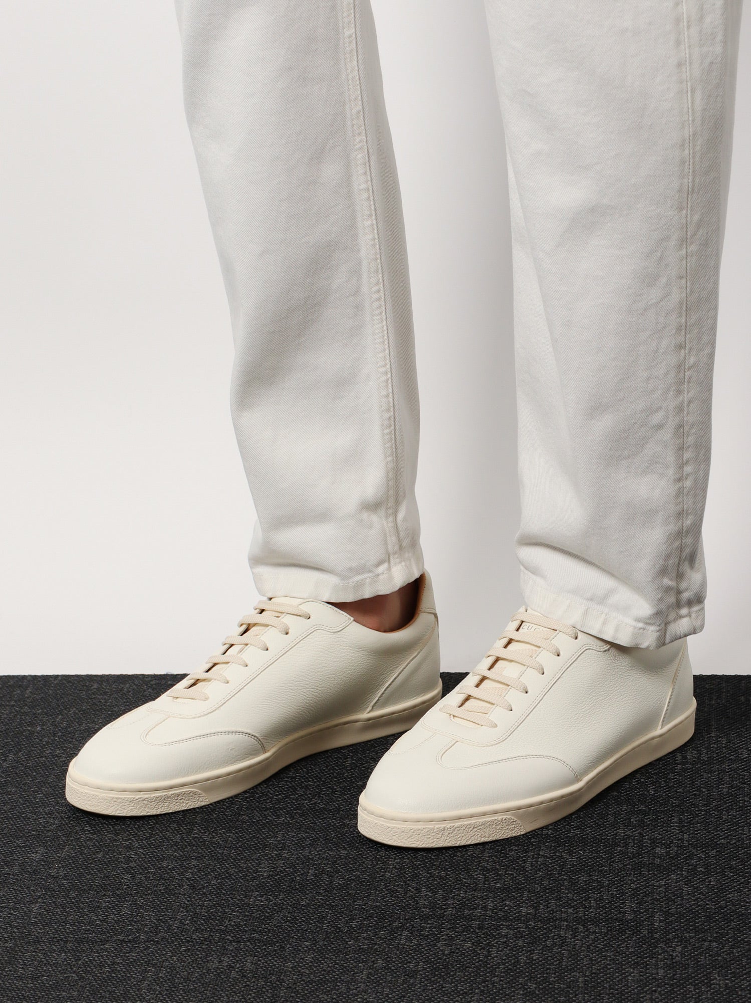 brunello-cucinelli-leather-sneakers-with-back-logo-print