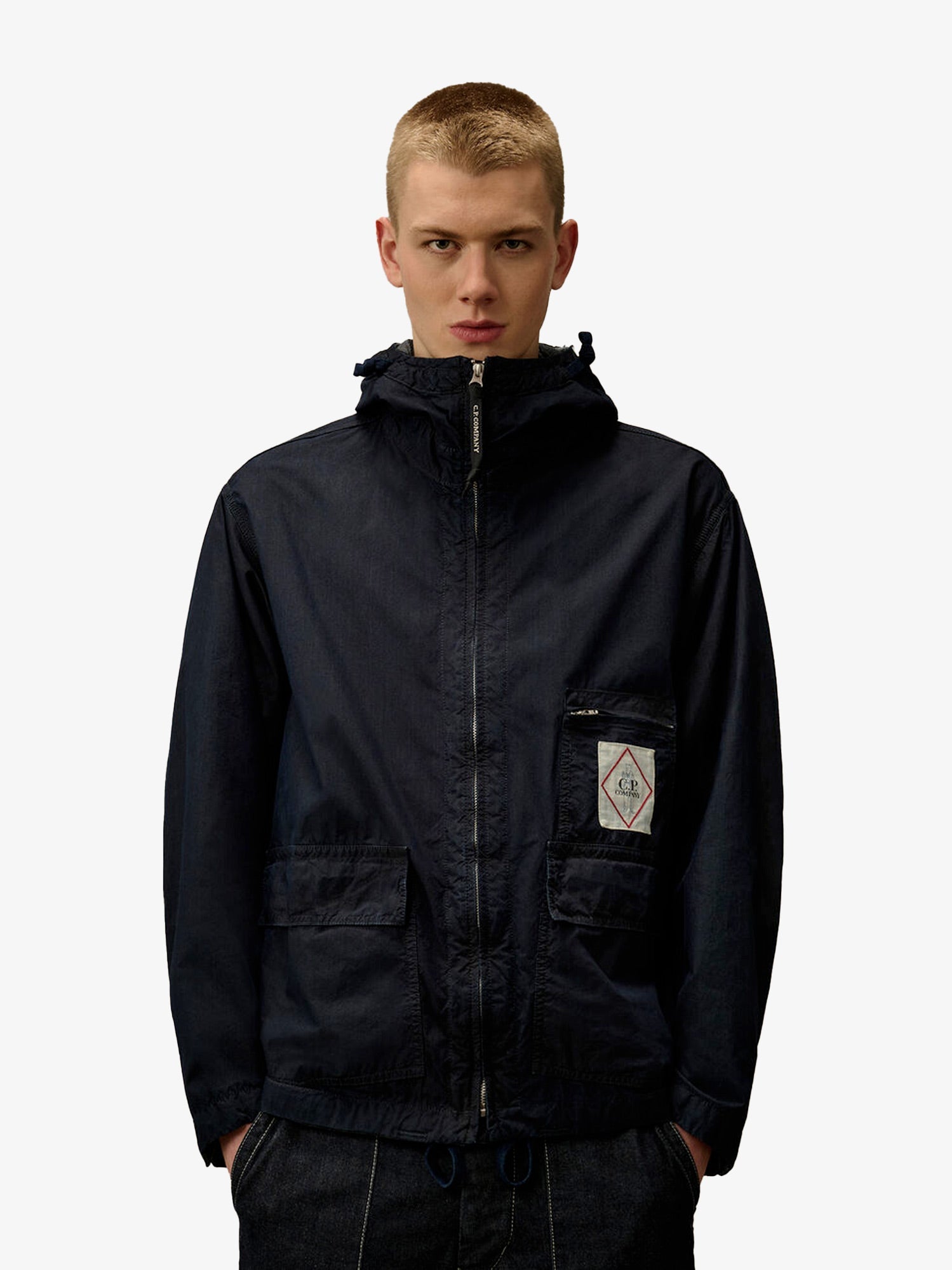 c.p.company-goggle-50-yarns-jacket-with-hood