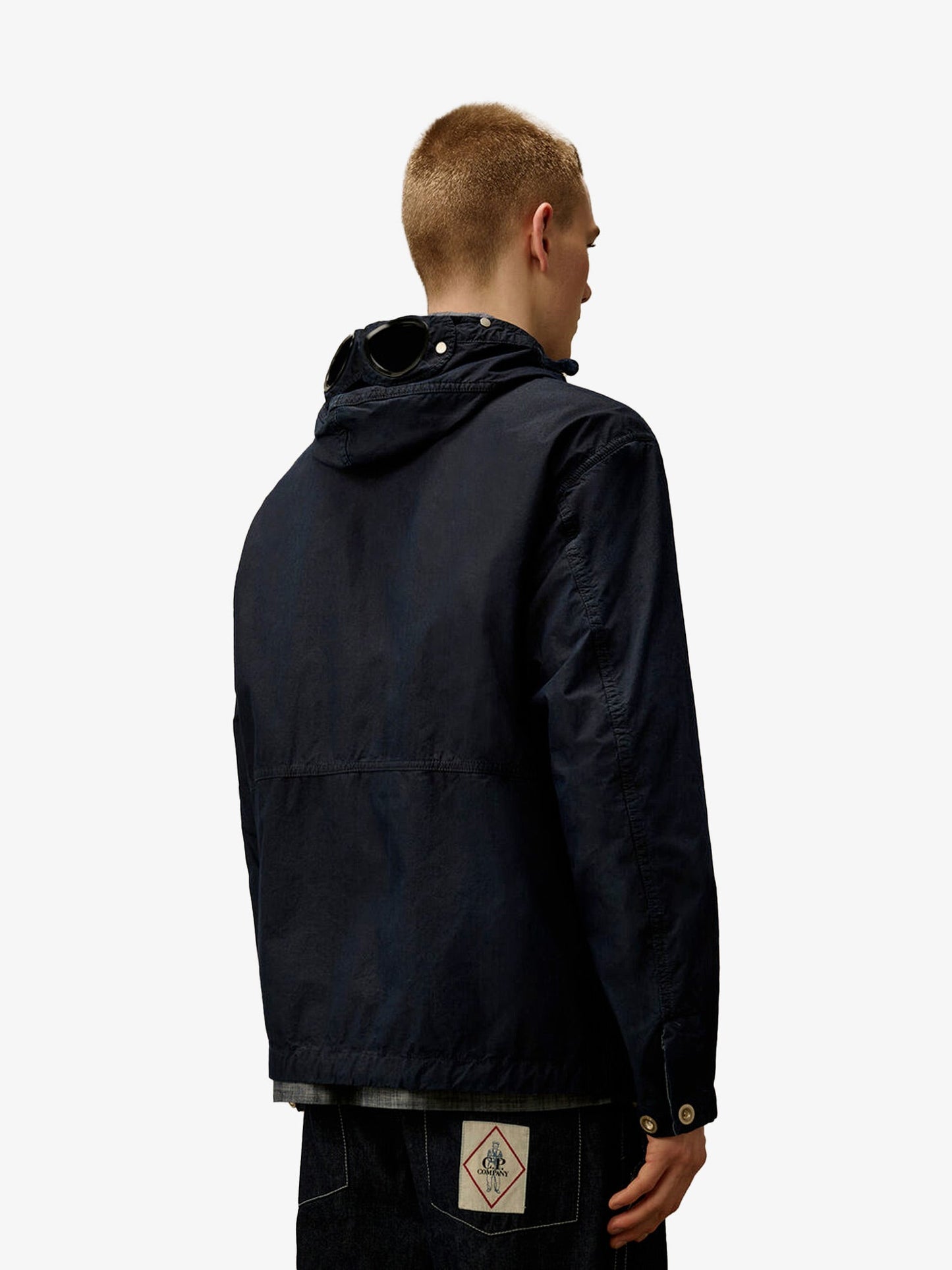 c.p.company-goggle-50-yarns-jacket-with-hood
