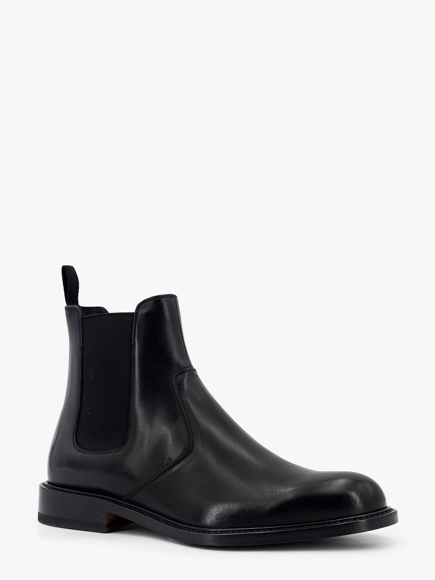 dior-shiny-leather-boots-with-engraved-logo-on-the-side