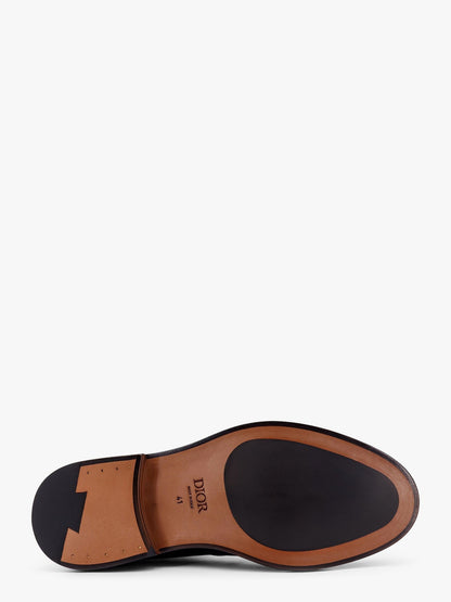 dior-shiny-leather-boots-with-engraved-logo-on-the-side