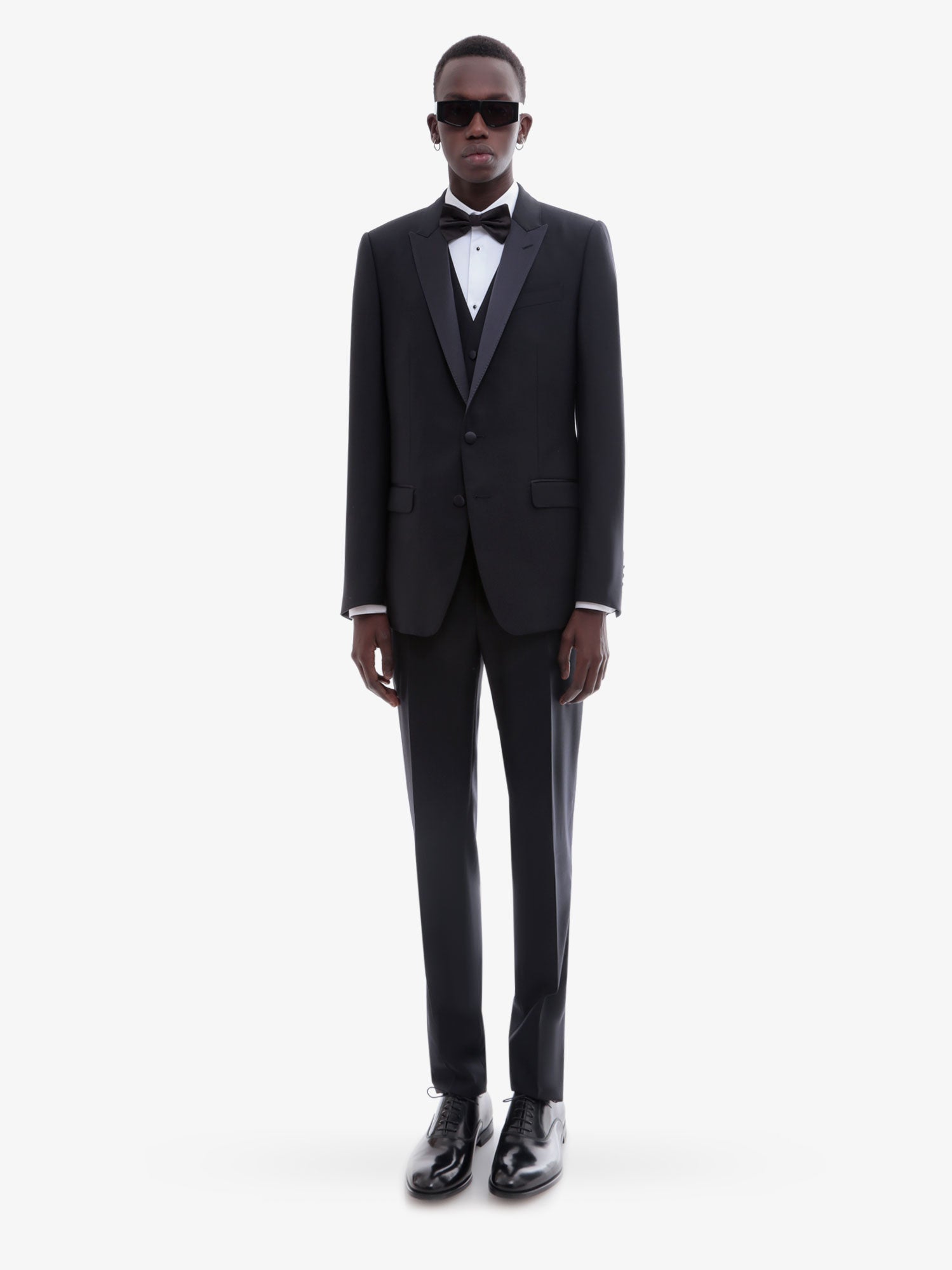 dolce-&-gabbana-cotton-shirt-with-frontal-plastron