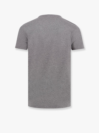 dolce-&-gabbana-cotton-t-shirt-with-metal-logo-detail