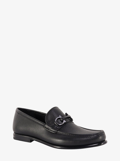 ferragamo-crown-leather-loafer-with-gancini-detail