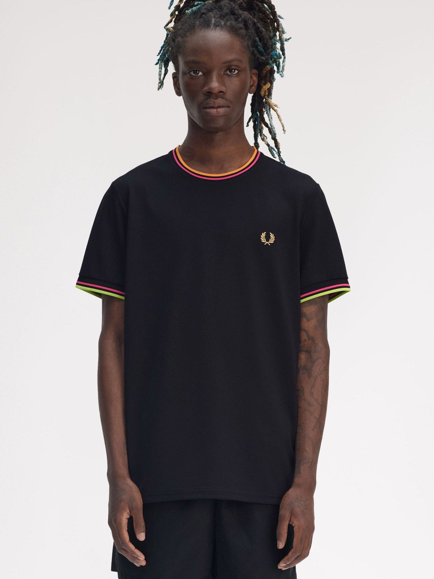 fred-perry-on-court-twin-tipped-recycled-polyester-t-shirt