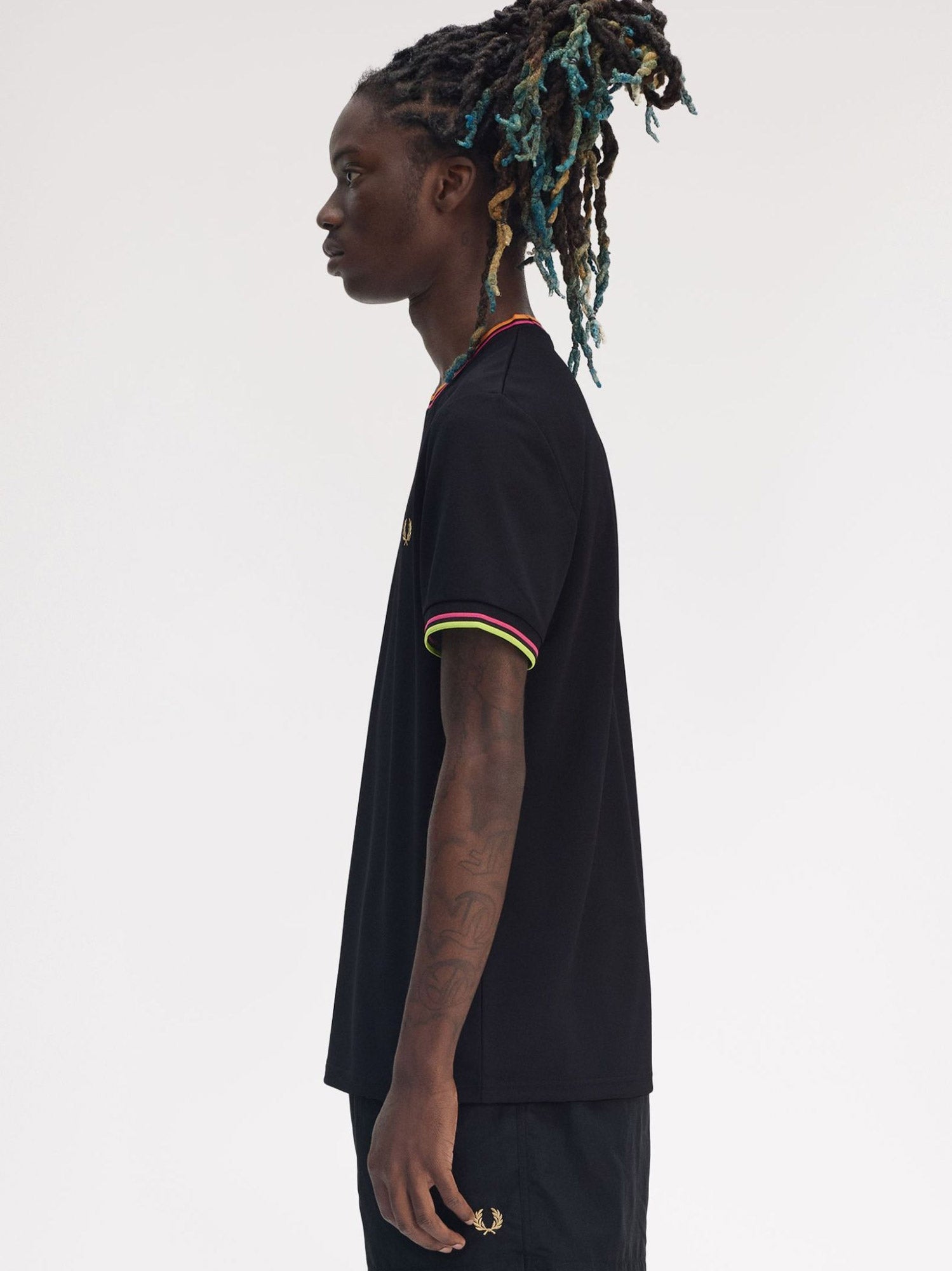 fred-perry-on-court-twin-tipped-recycled-polyester-t-shirt