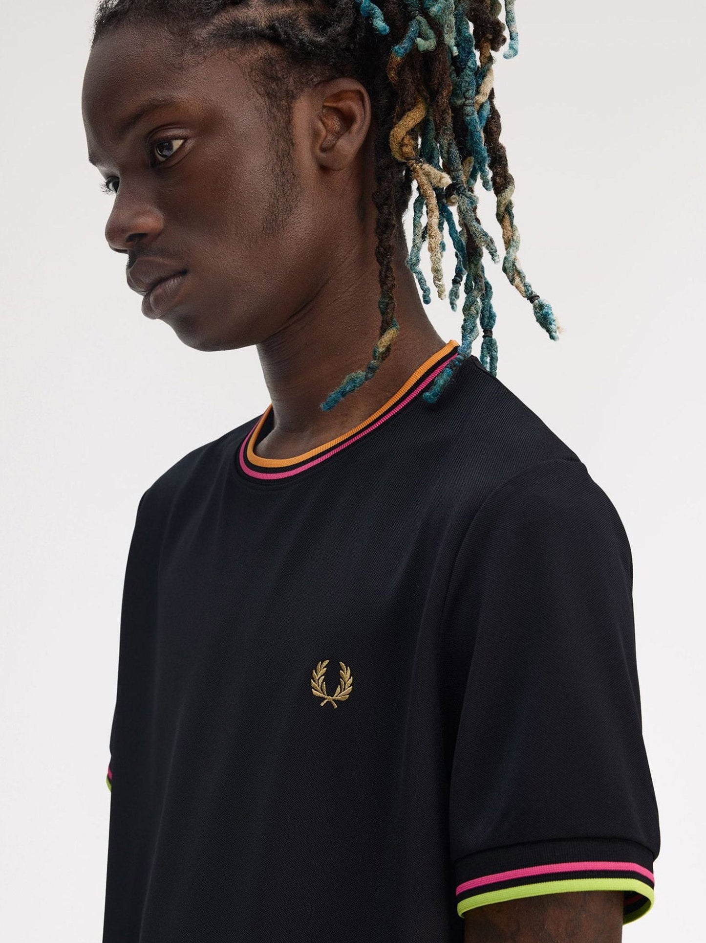 fred-perry-on-court-twin-tipped-recycled-polyester-t-shirt