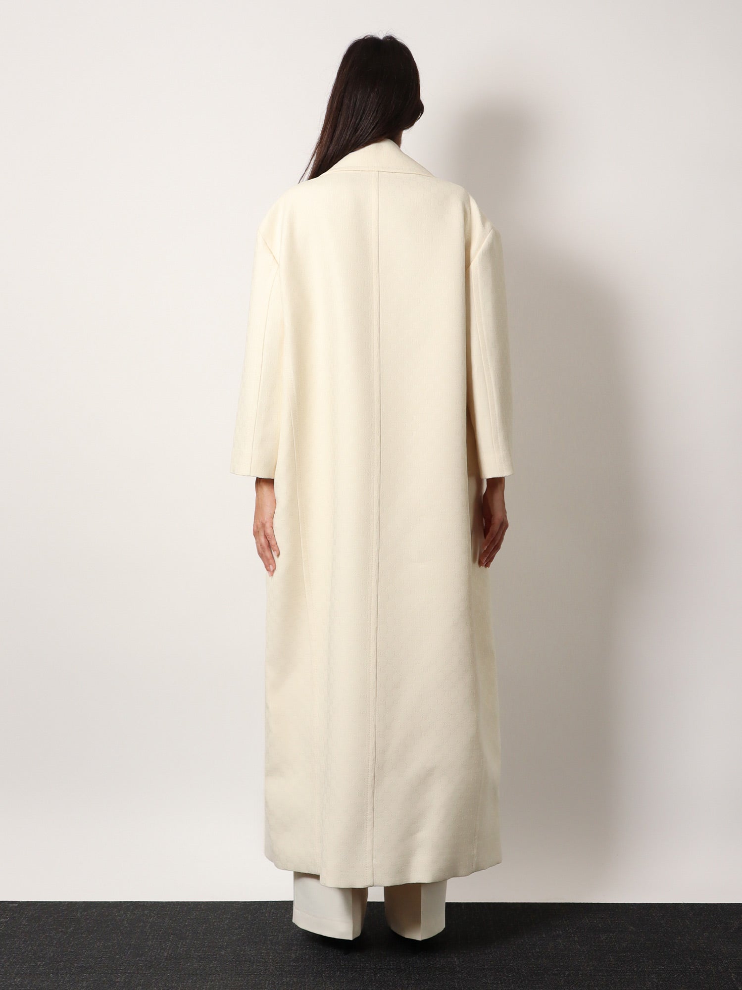 gucci-wool-and-silk-crepe-coat-with-all-over-gg-motif
