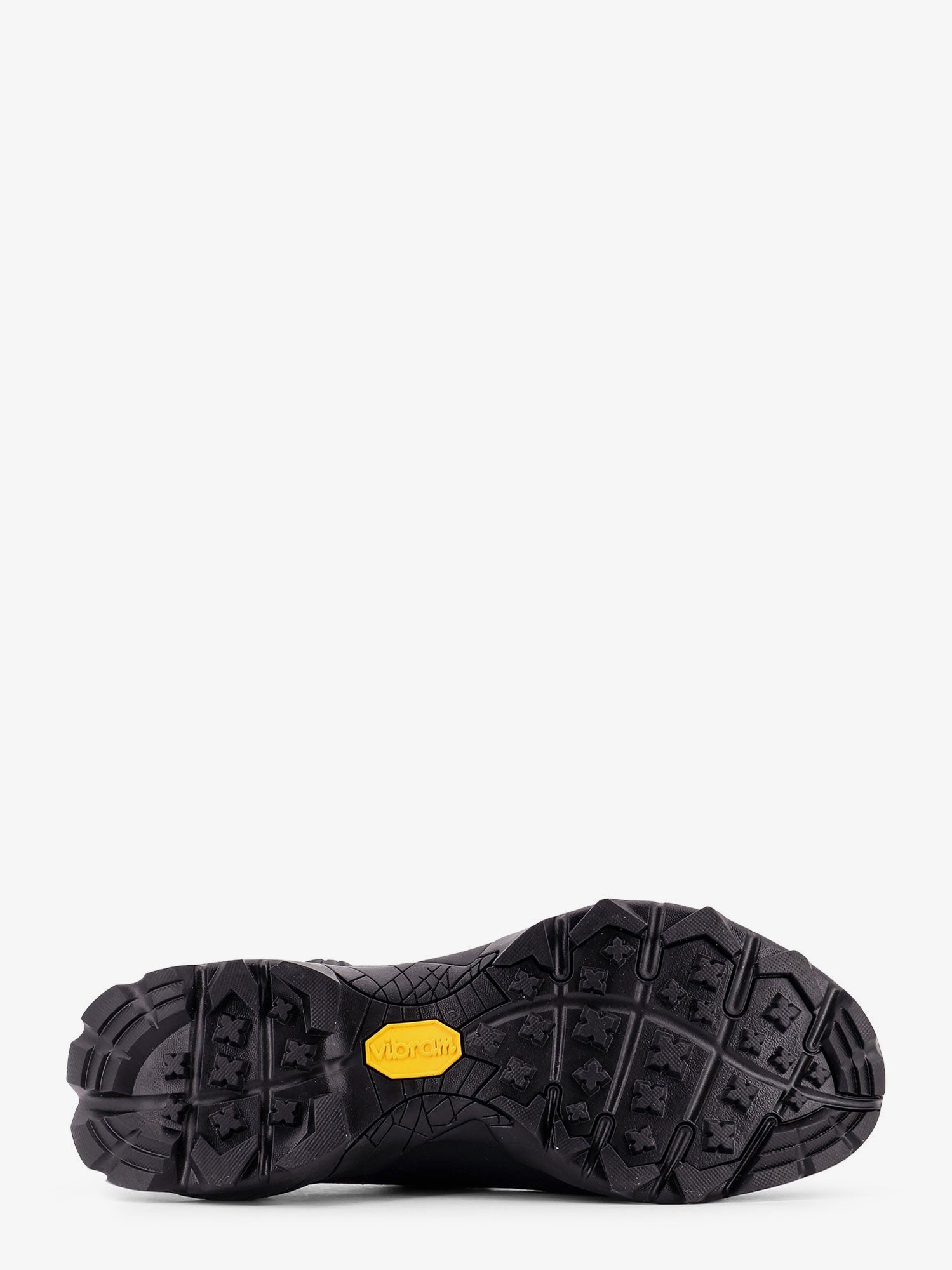 roa-pala-suede-sneakers-with-cut-out-detail