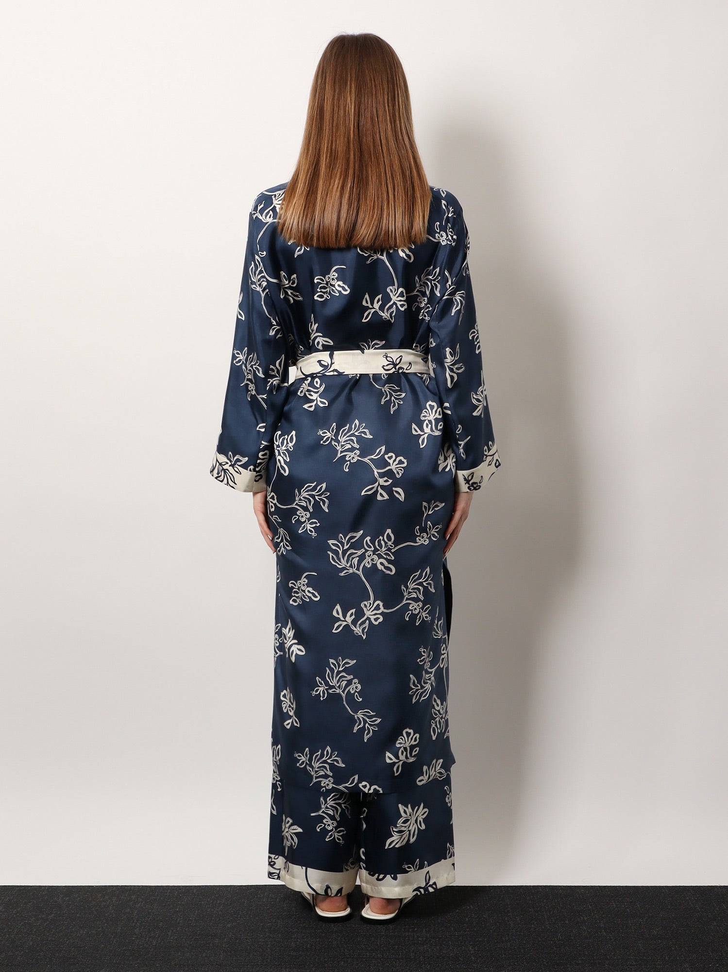s-max-mara-timeo-kaftan-silk-dress-with-floral-print