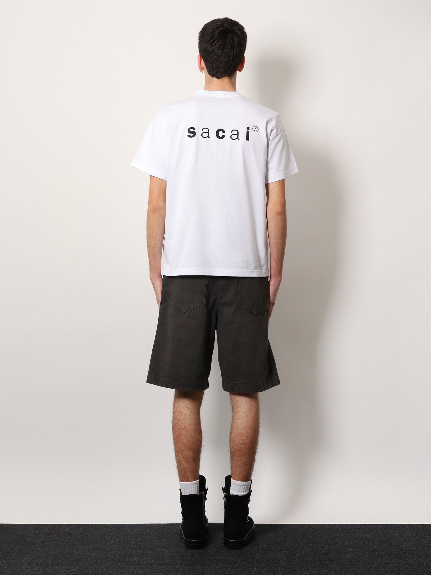 sacai-cotton-t-shirt-with-logo-on-the-back