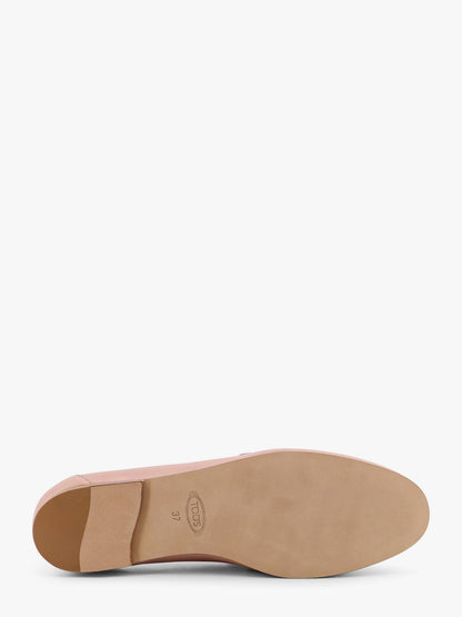 tod's-leather-loafer-with-metal-detail