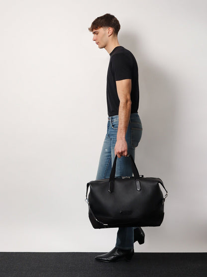 tom-ford-leather-duffle-bag-with-suede-inserts-and-logo-patch