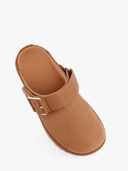 ugg-goldenstar-villa-leather-sabot