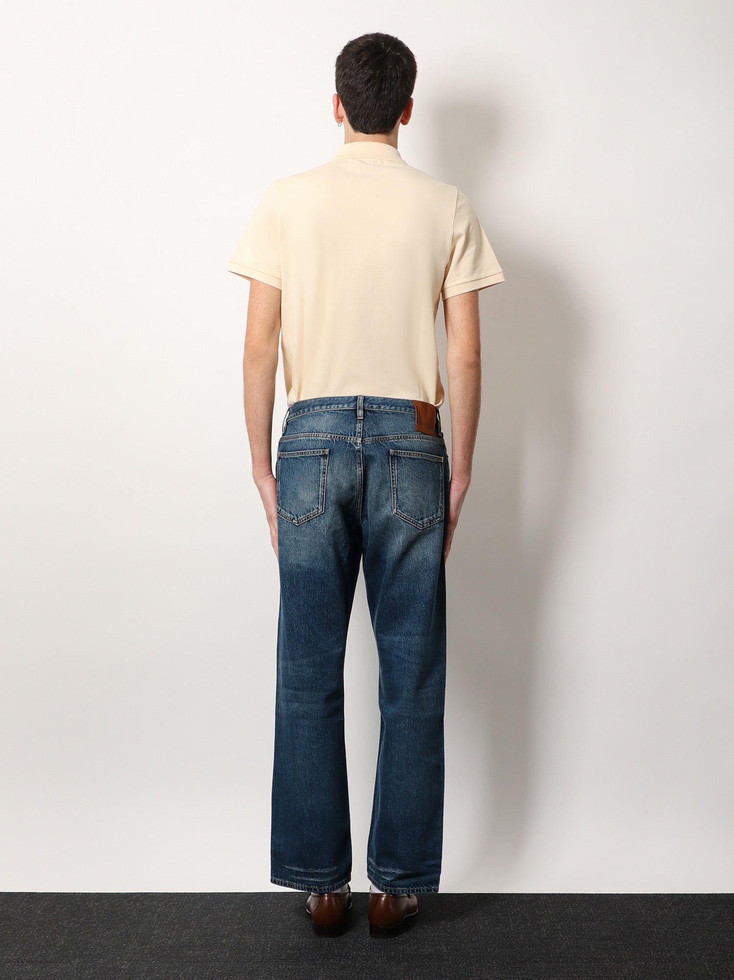 valentino-jeans-con-chez-valentino-tag