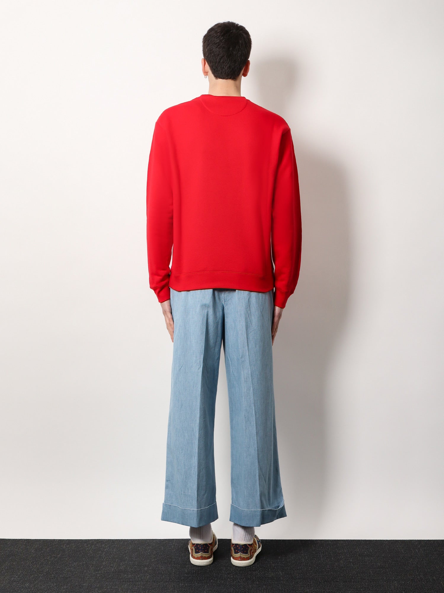 valentino-cotton-sweatshirt-with-frontal-chez-valentino-print