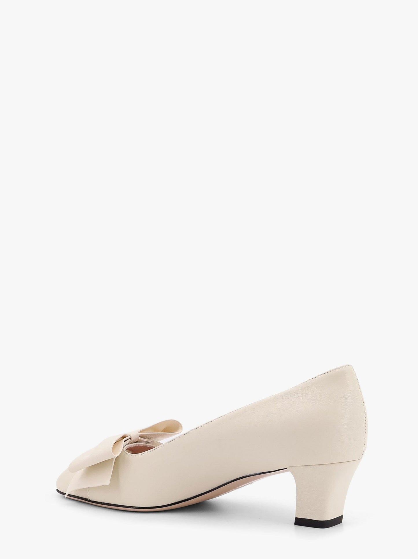 valentino-garavani-valentino-garavani-bowow-leather-dã©colletã©-with-bow-detail