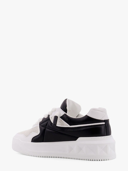 valentino-garavani-one-stud-valentino-garavani-leather-sneakers