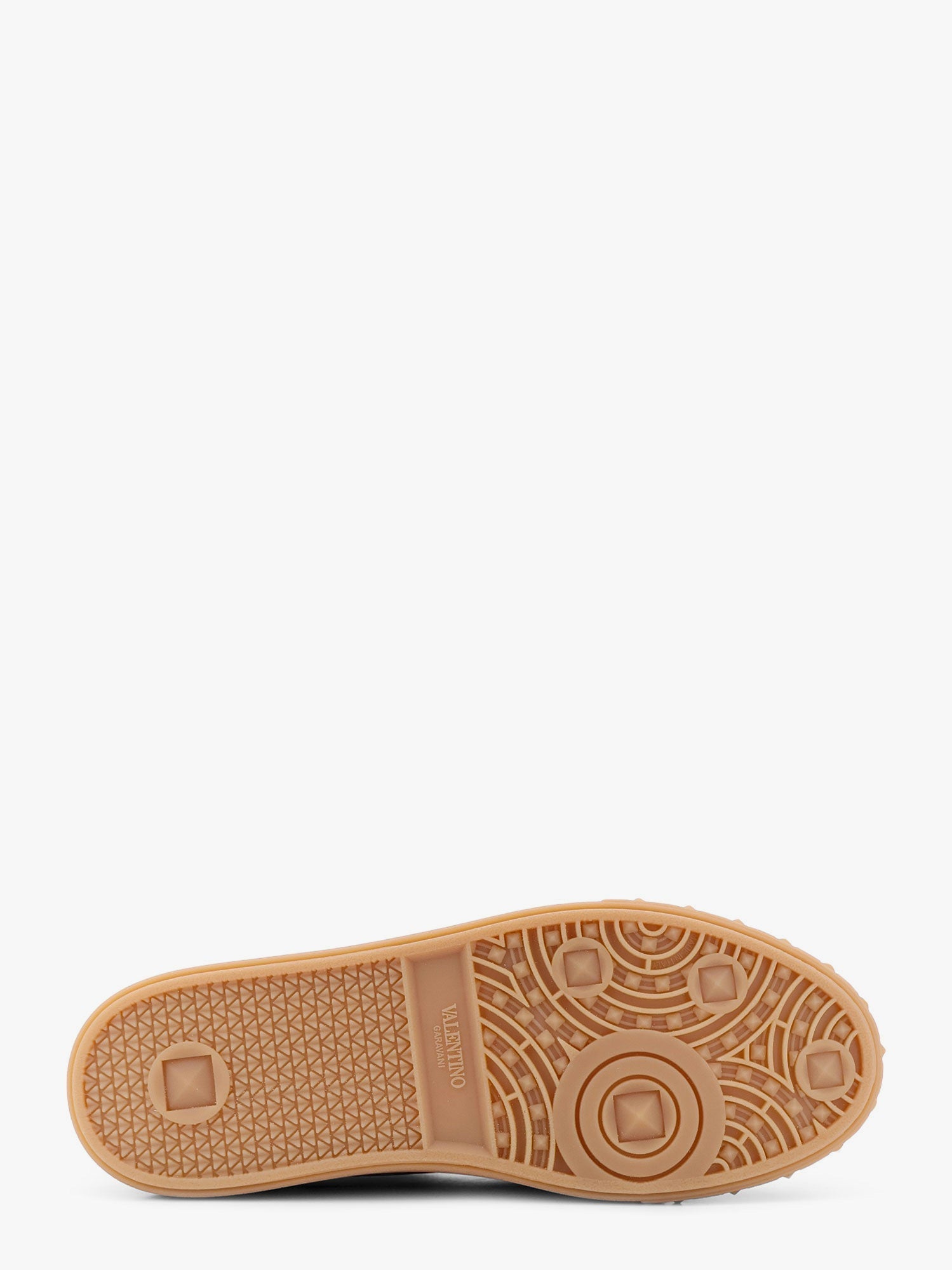 valentino-garavani-valentino-garavani-upvillage-low-top-sneaker-in-suede-and-leather