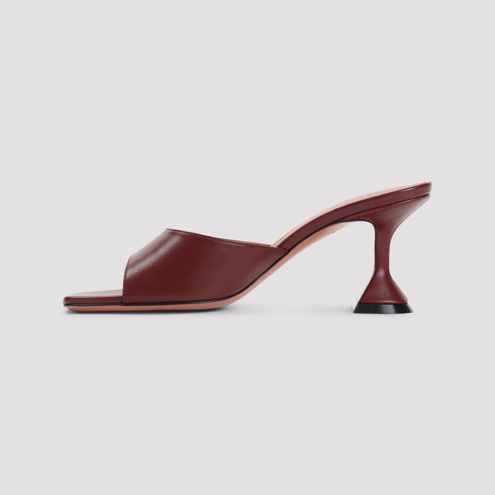 lupita 70 slipper-image-4