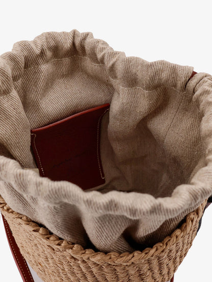 Woody raffia bucket bag