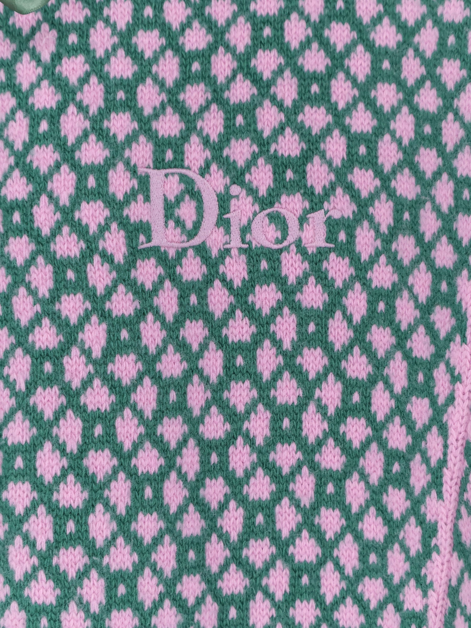 Wool and cashmere cape