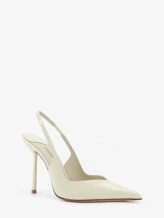 Chanel Vivienne patent leather décolleté