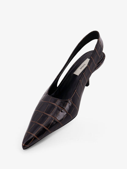 Leather slingback pumps with embossed Croco print