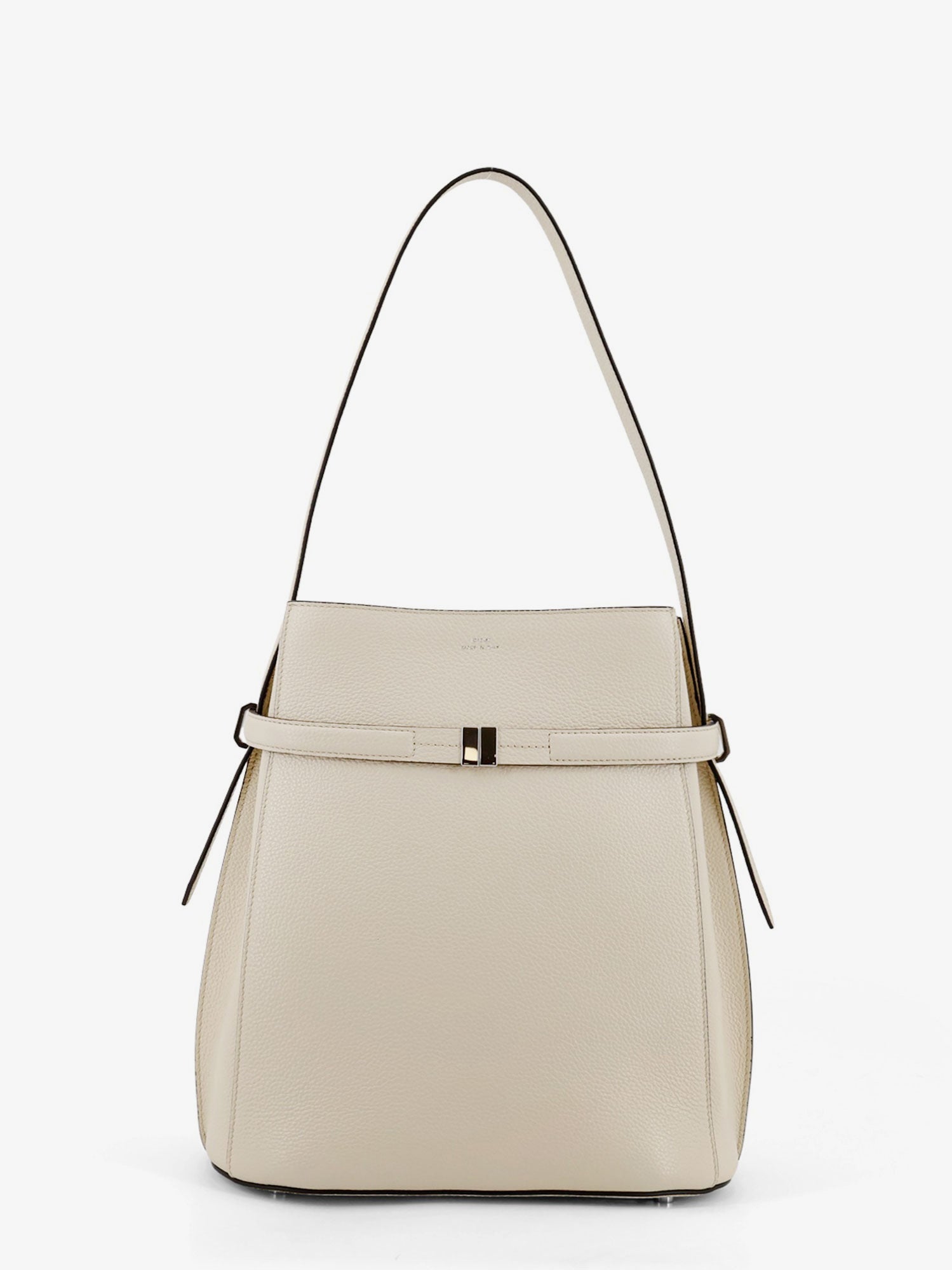 Hammered leather bucket bag with strap on the front