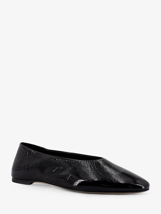 Patent leather ballerinas