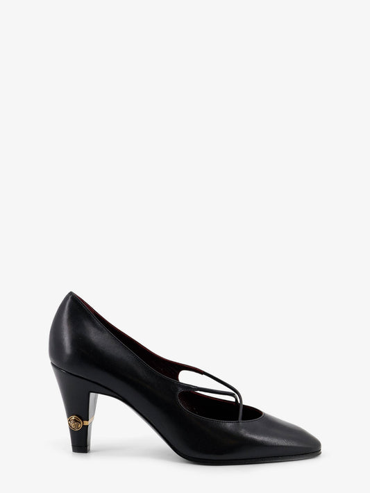 Criss-Cross Medallion leather pumps