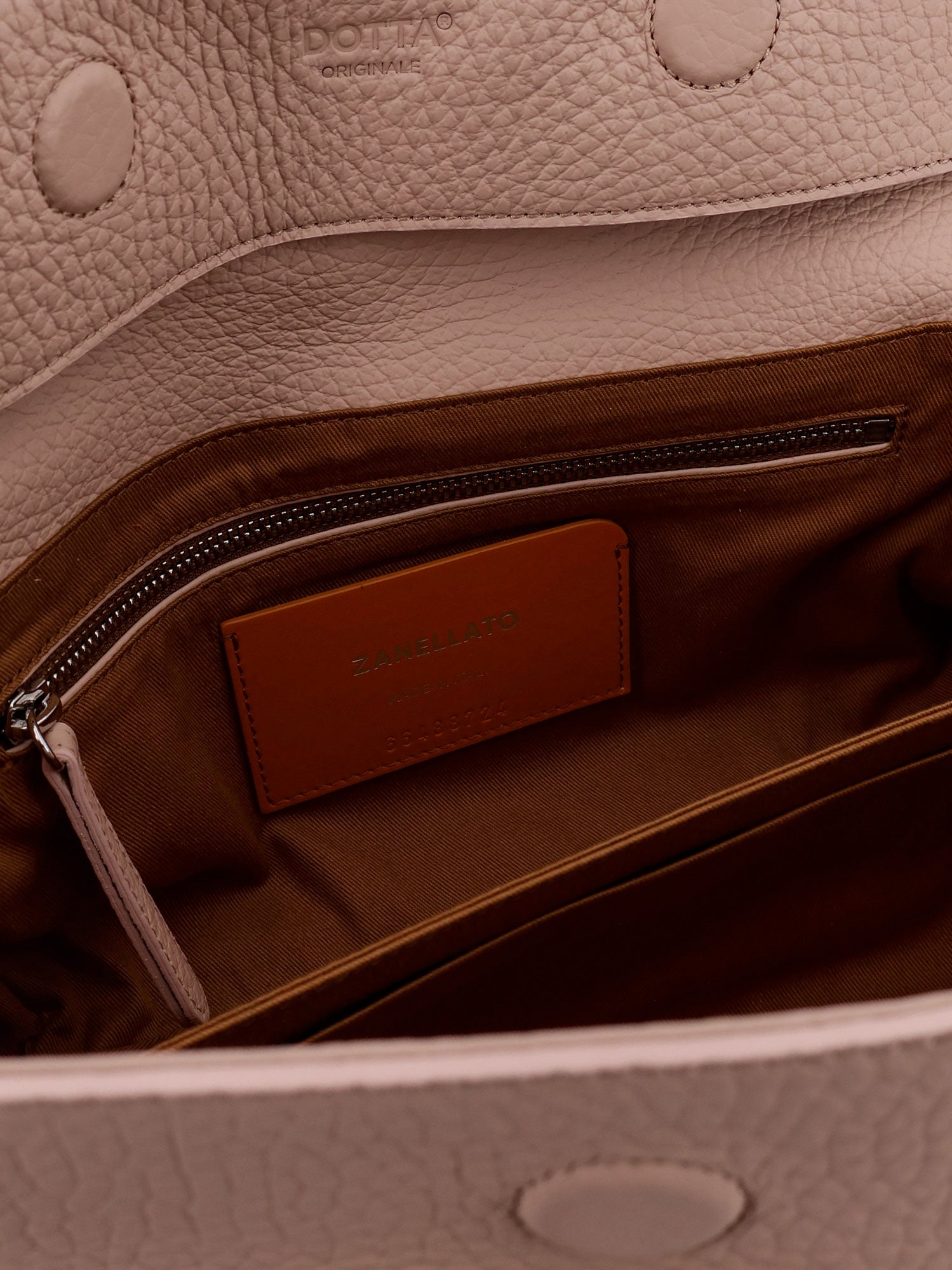 Hammered leather Dotta® Small crossbody bag